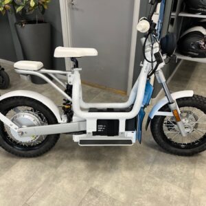 *CAKE MAKKA FLEX VIT (45km/h) (Utrustad med tillbehör värde 7.245kr)