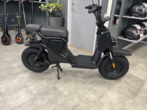 *Vässla EPA (Klass 2  25km/h cykelbana) Monterad & körklar - Bild 3