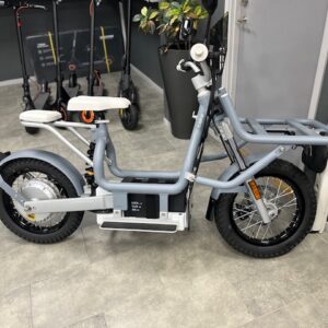 *CAKE MAKKA FLEX GRÅ (45km/h) (Utrustad med tillbehör värde 10.745kr)